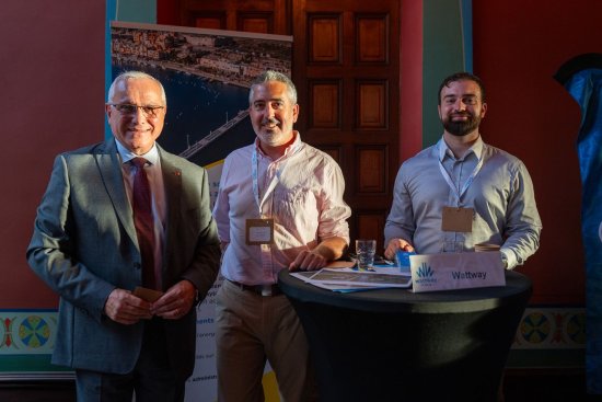 Produire une énergie renouvelable dans les ports, tout en préservant leurs usages et leur paysage : c est possible !